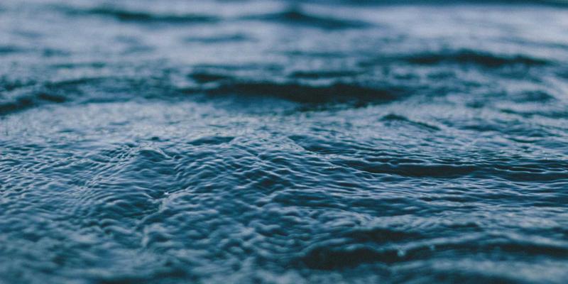 台州盛丰如何通过精密模具加工实现光学塑料制品的高精度控制